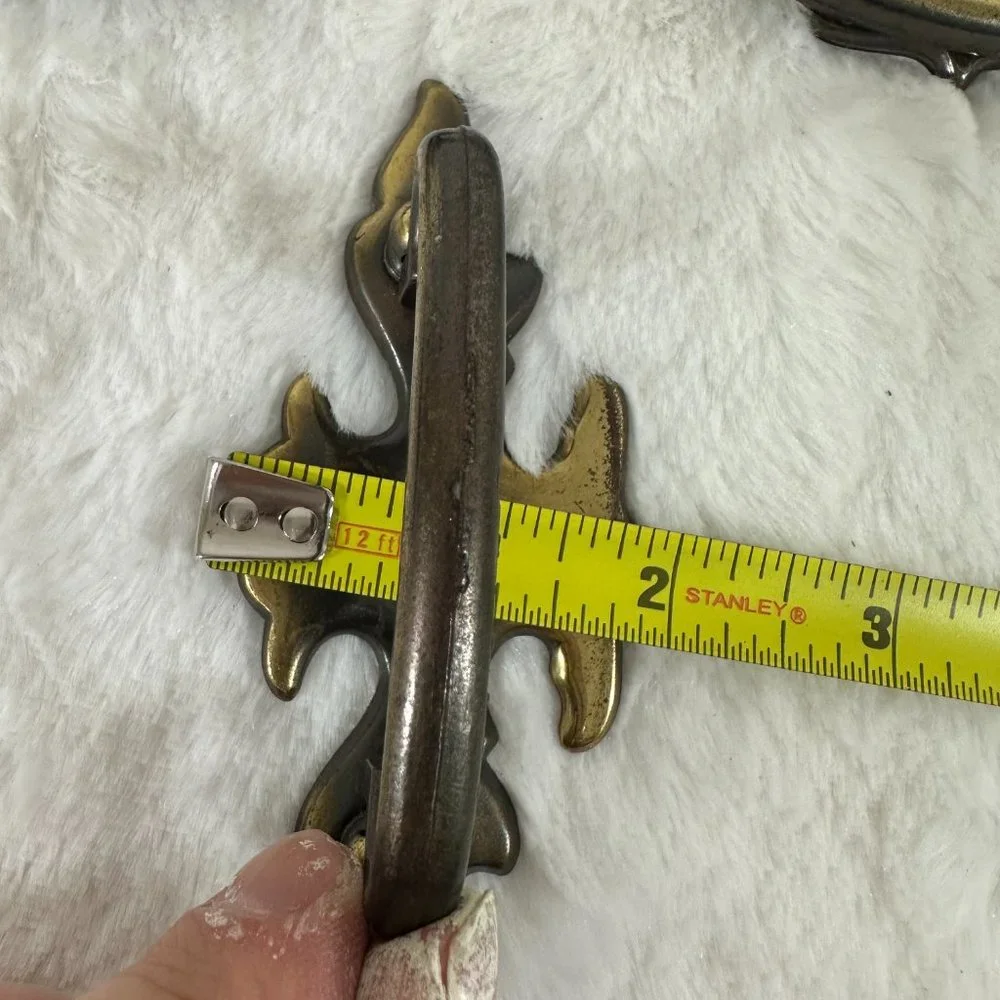 Vintage Brass Dresser Drawer Pulls Handles set of 9 (A7316DC) - Picture 7 of 7